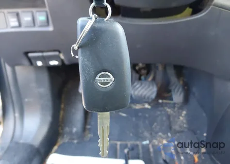 2017 Nissan Rogue S z USA, uszkodzony, nr VIN JN8AT2MV8HW013301